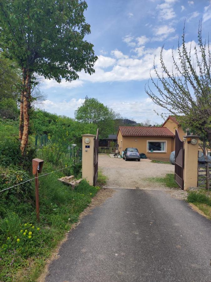 F2 Exterieur Lit King Size Apartment Brives-Charensac Exterior foto